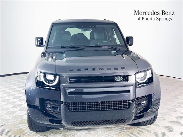 2025 Land Rover Defender 110 X-Dynamic SE photo 2