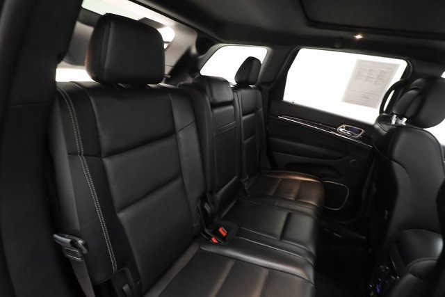 2016 Jeep Grand Cherokee Overland photo 23