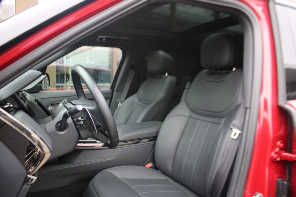 2024 Land Rover Range Rover Sport P400 Dynamic SE photo 5