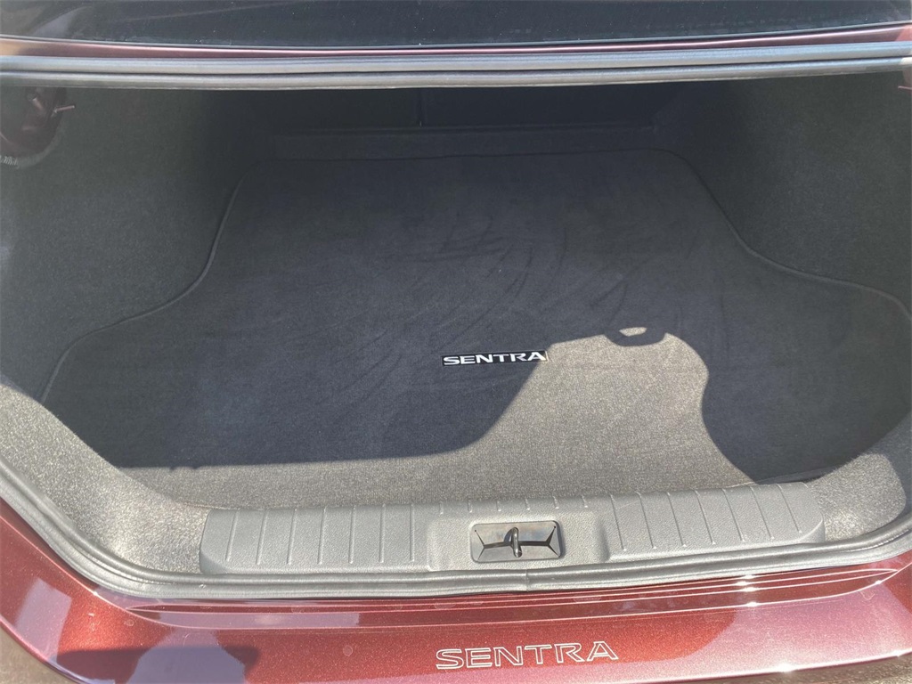 2023 Nissan Sentra SV photo 8