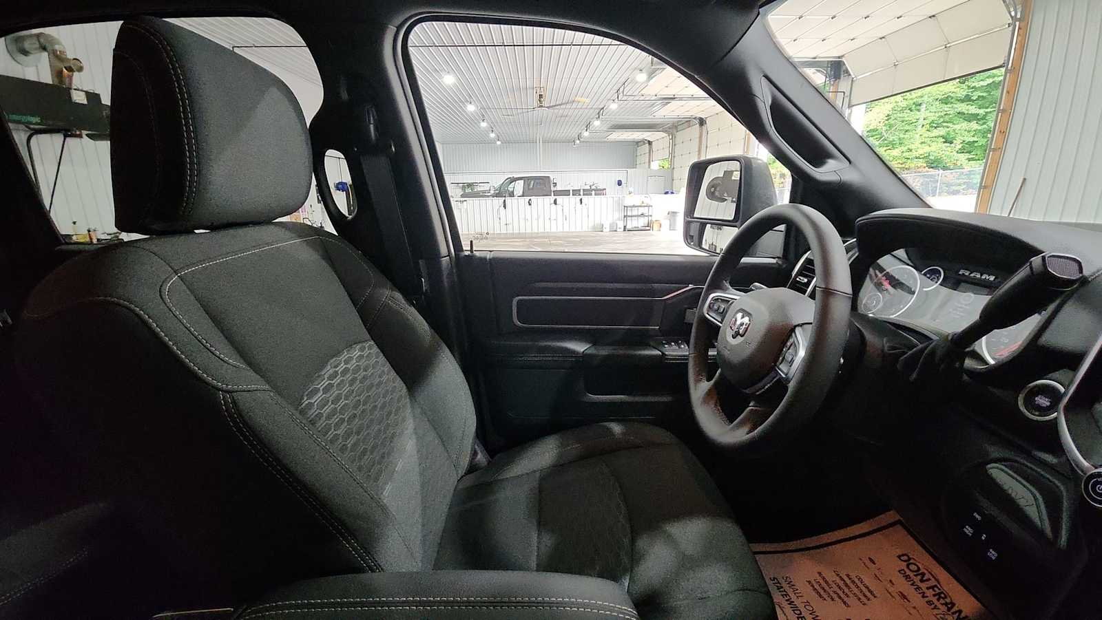 2026 Ram 2500 Big Horn photo 12