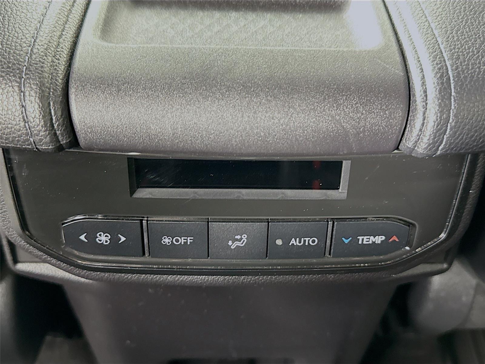 2024 Toyota Grand Highlander XLE photo 36
