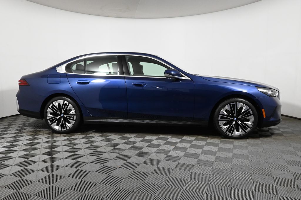 2026 Bmw 530i xDrive photo 8