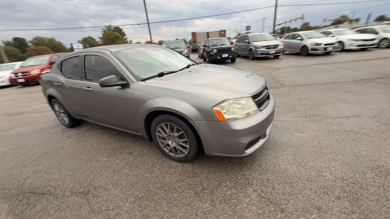 2012 Dodge Avenger SE