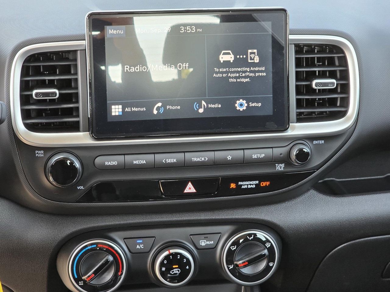 2026 Hyundai Venue SE photo 26