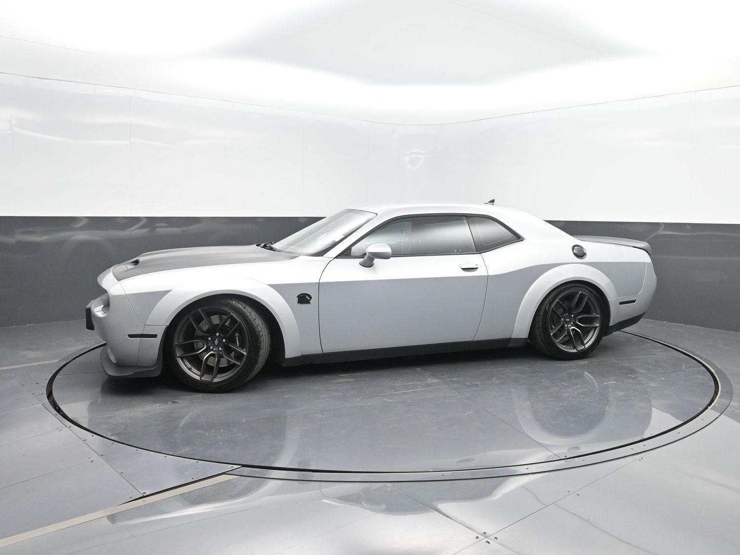 2020 Dodge Challenger R/T's photo