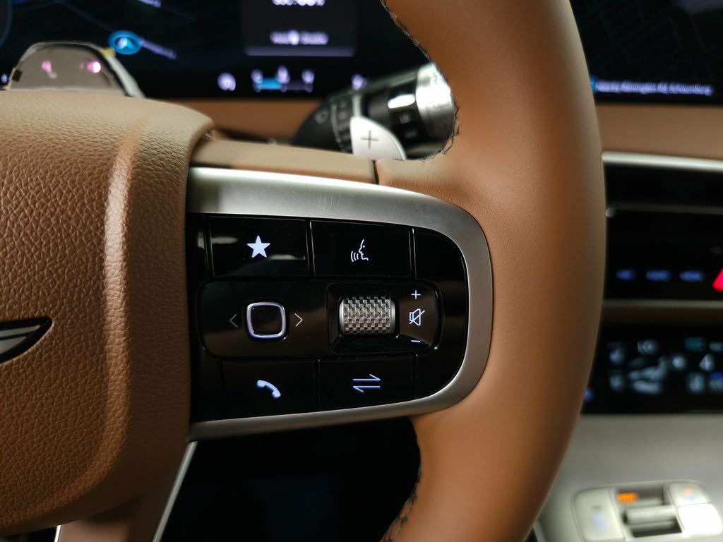 2026 Genesis GV70 2.5T Advanced photo 12