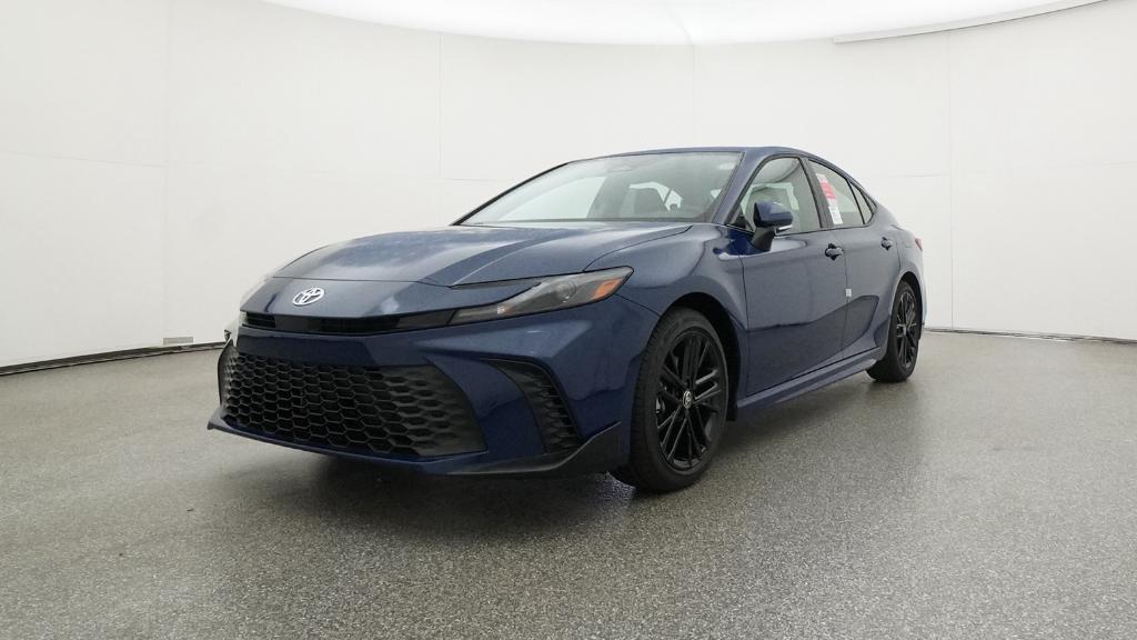 2026 Toyota Camry SE photo 4