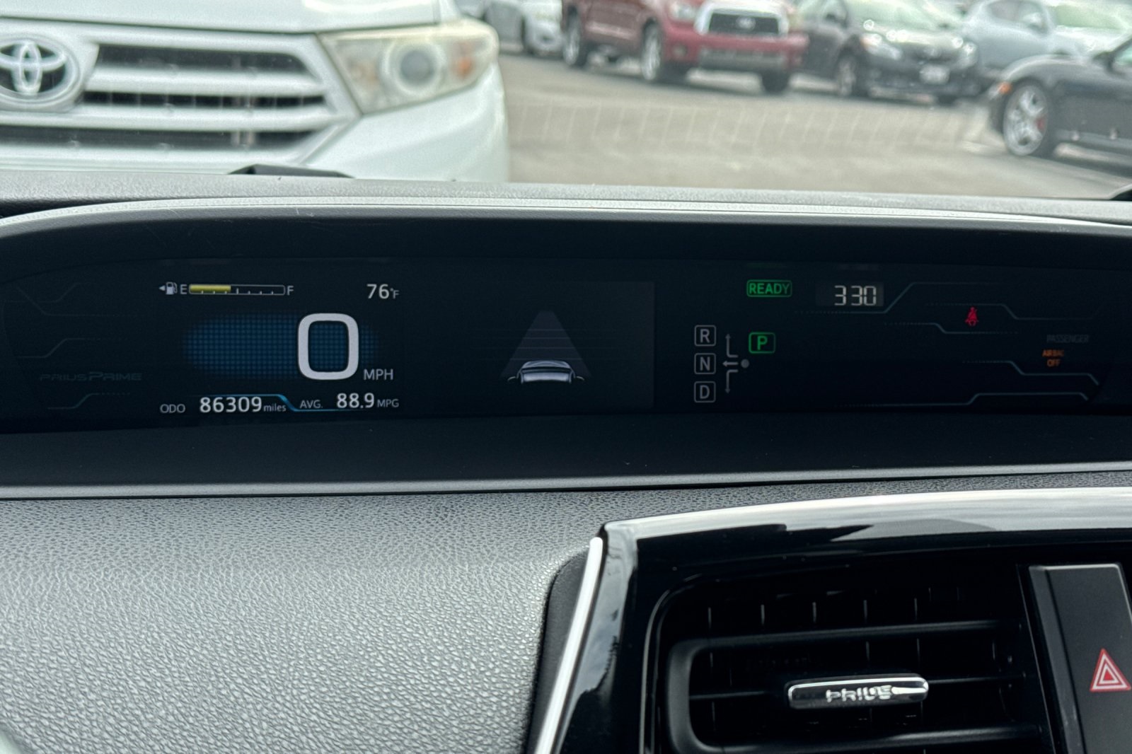 2017 Toyota Prius Prime Plus photo 25