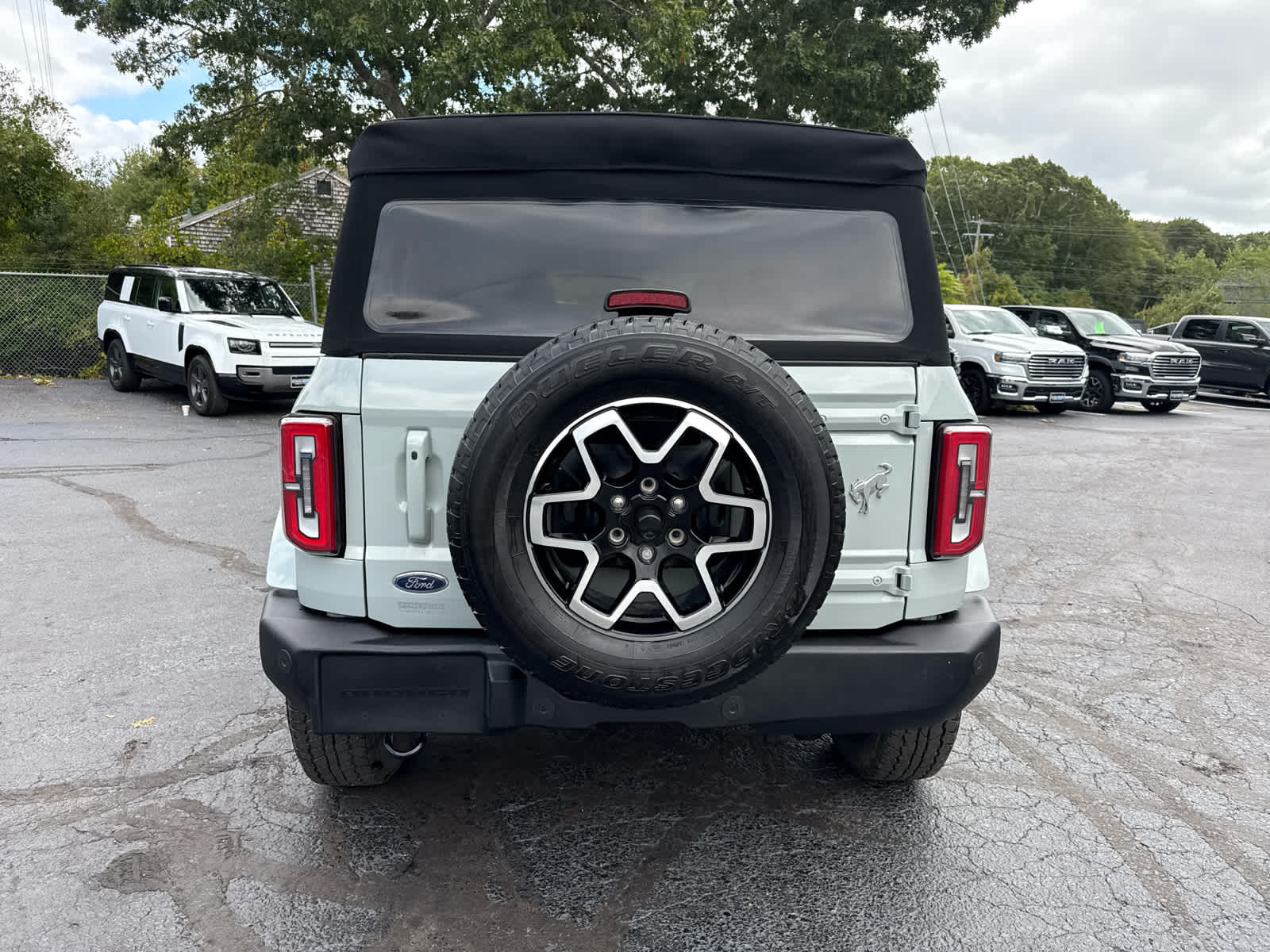 2021 Ford Bronco Outer Banks photo 4