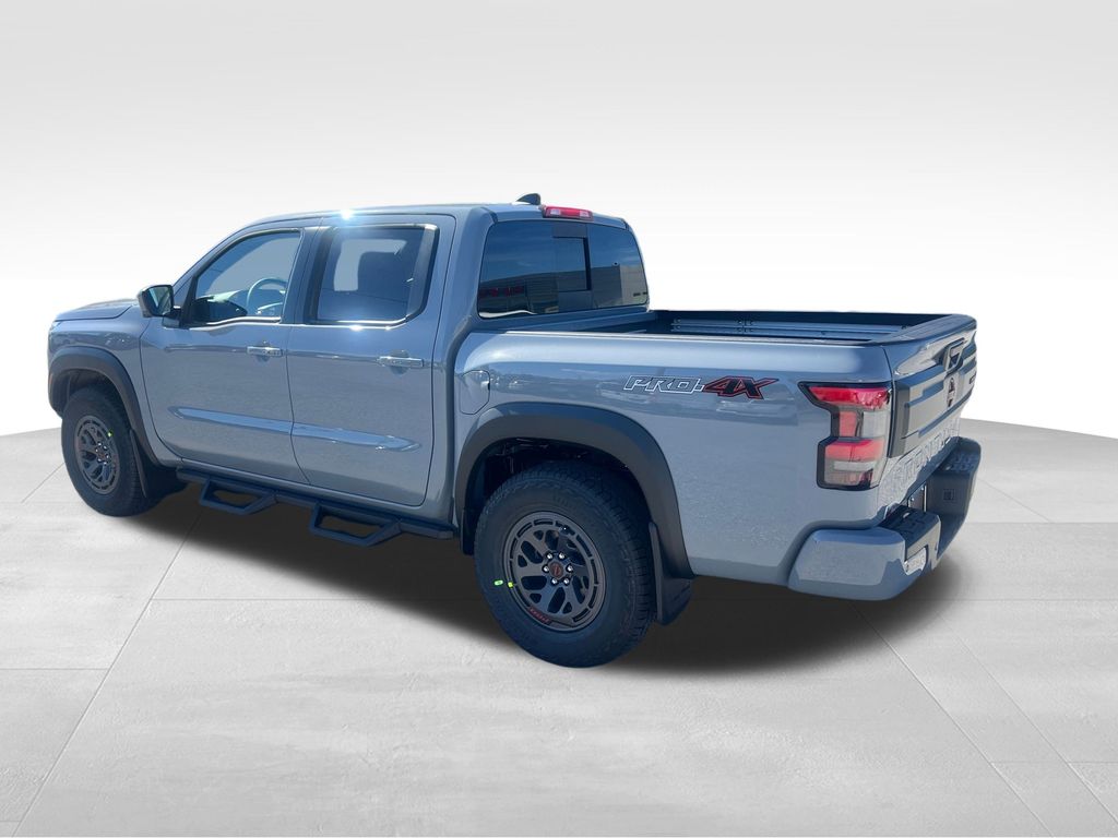 2026 Nissan Frontier PRO-4X photo 3