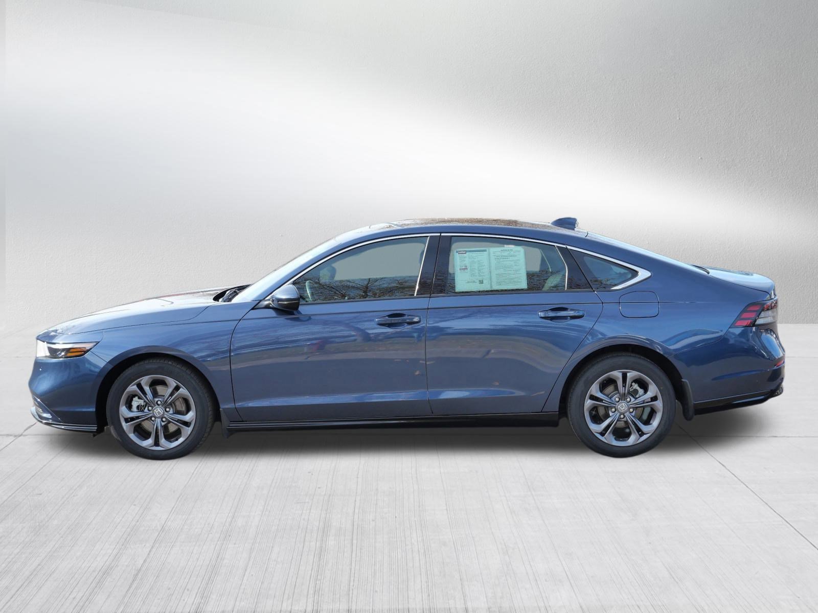 2023 Honda Accord Hybrid EX-L photo 4