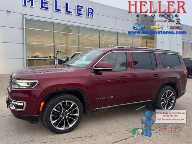 2022 Jeep Wagoneer Series III's photo