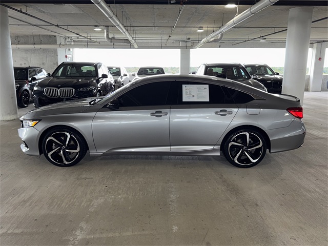 2022 Honda Accord Sport 2.0T photo 4