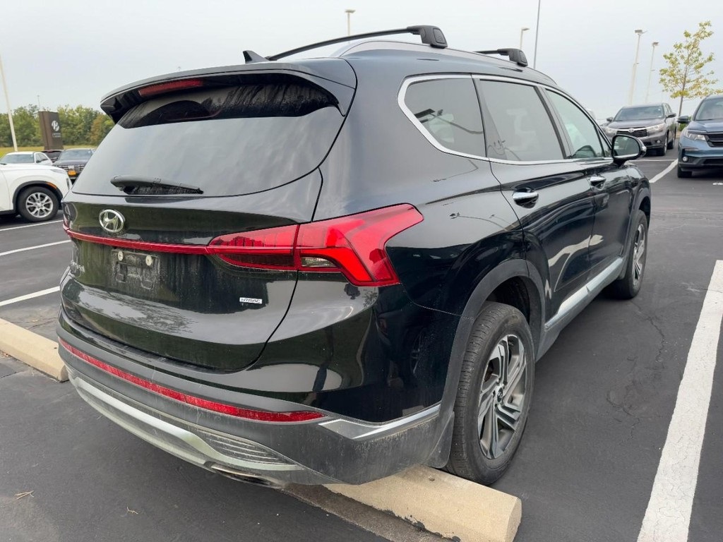 2022 Hyundai Santa Fe SEL Premium photo 2