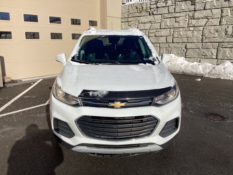 2018 Chevrolet Trax LT photo 2