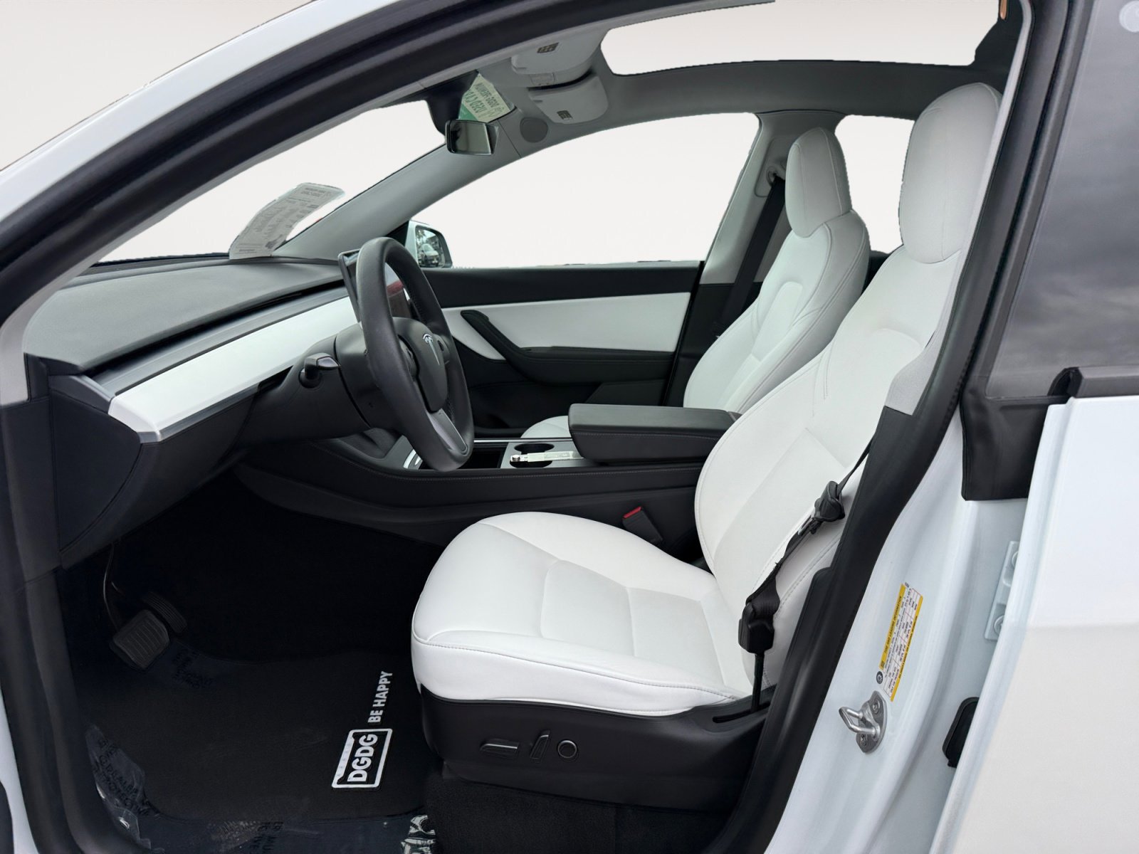 2021 Tesla Model Y Long Range photo 10