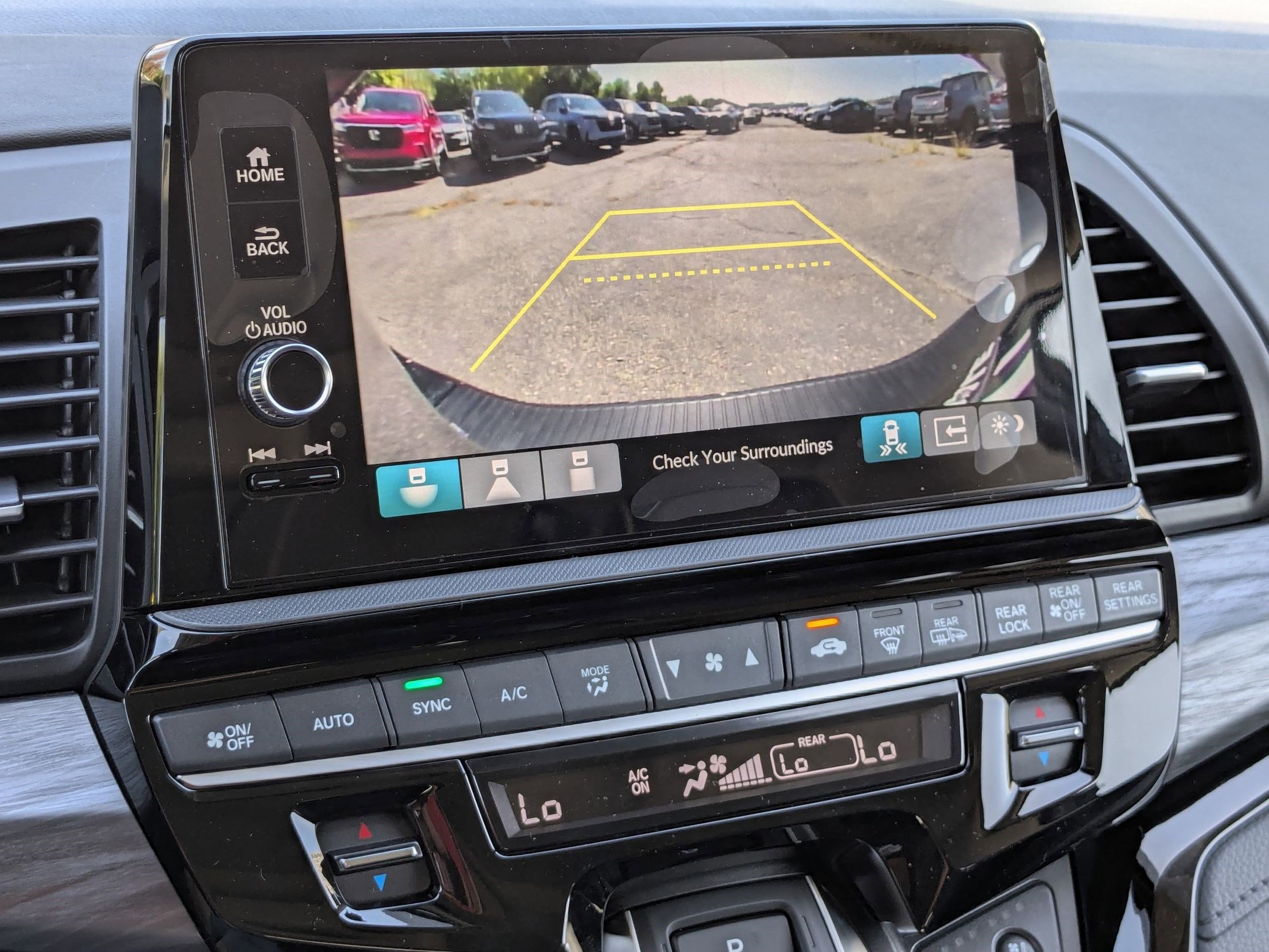 2026 Honda Odyssey Elite photo 11