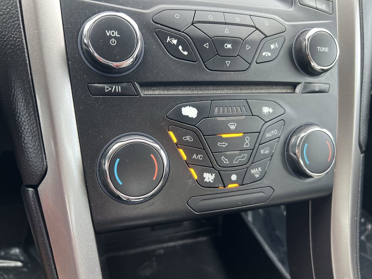 2017 Ford Fusion S Hybrid photo 20