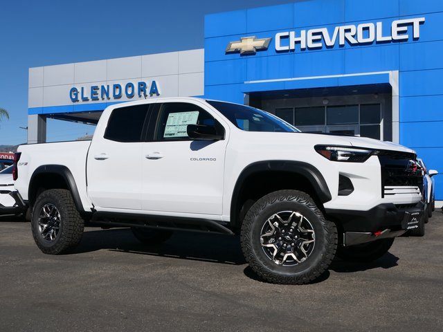 2026 Chevrolet Colorado ZR2's photo