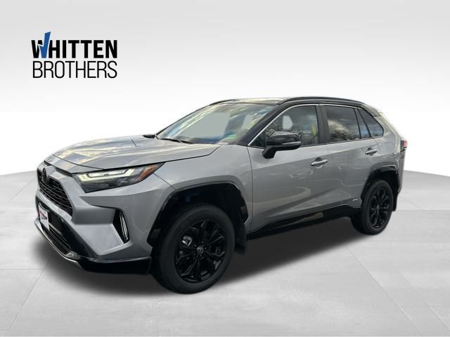 2025 Toyota RAV4 XSE