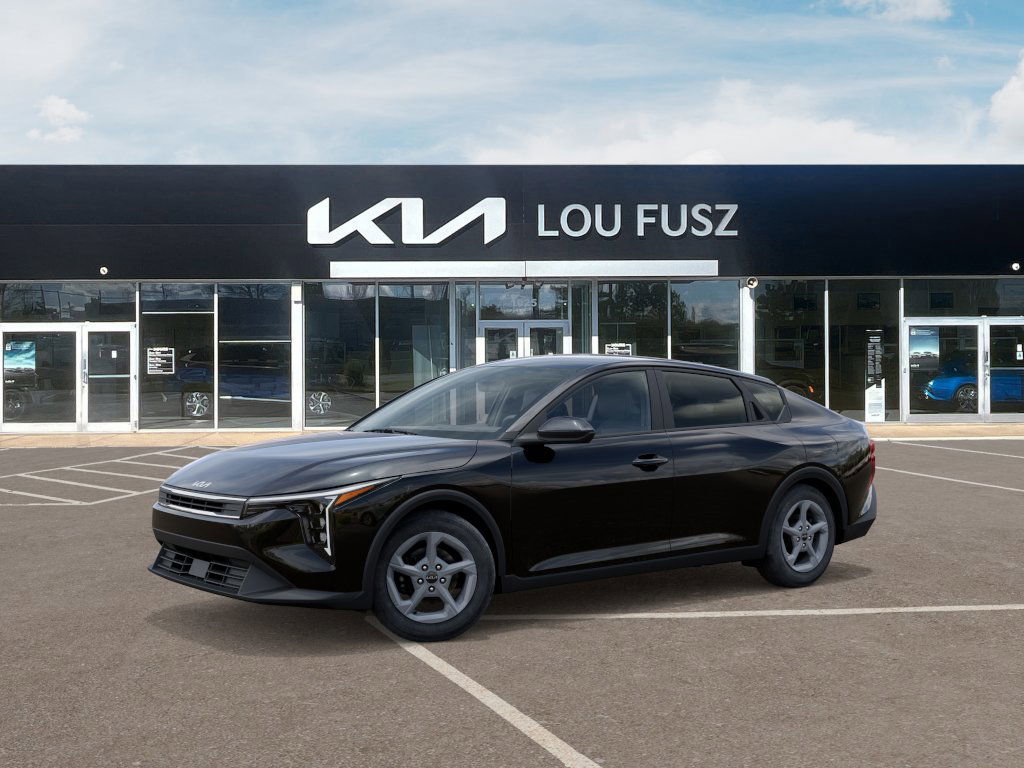 2025 Kia K4 LXS photo 3