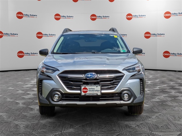 2025 Subaru Outback Base photo 2