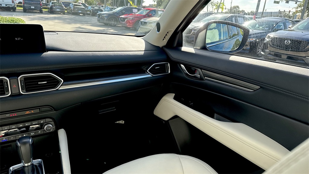 2023 Mazda CX-5 2.5 Premium Plus photo 14