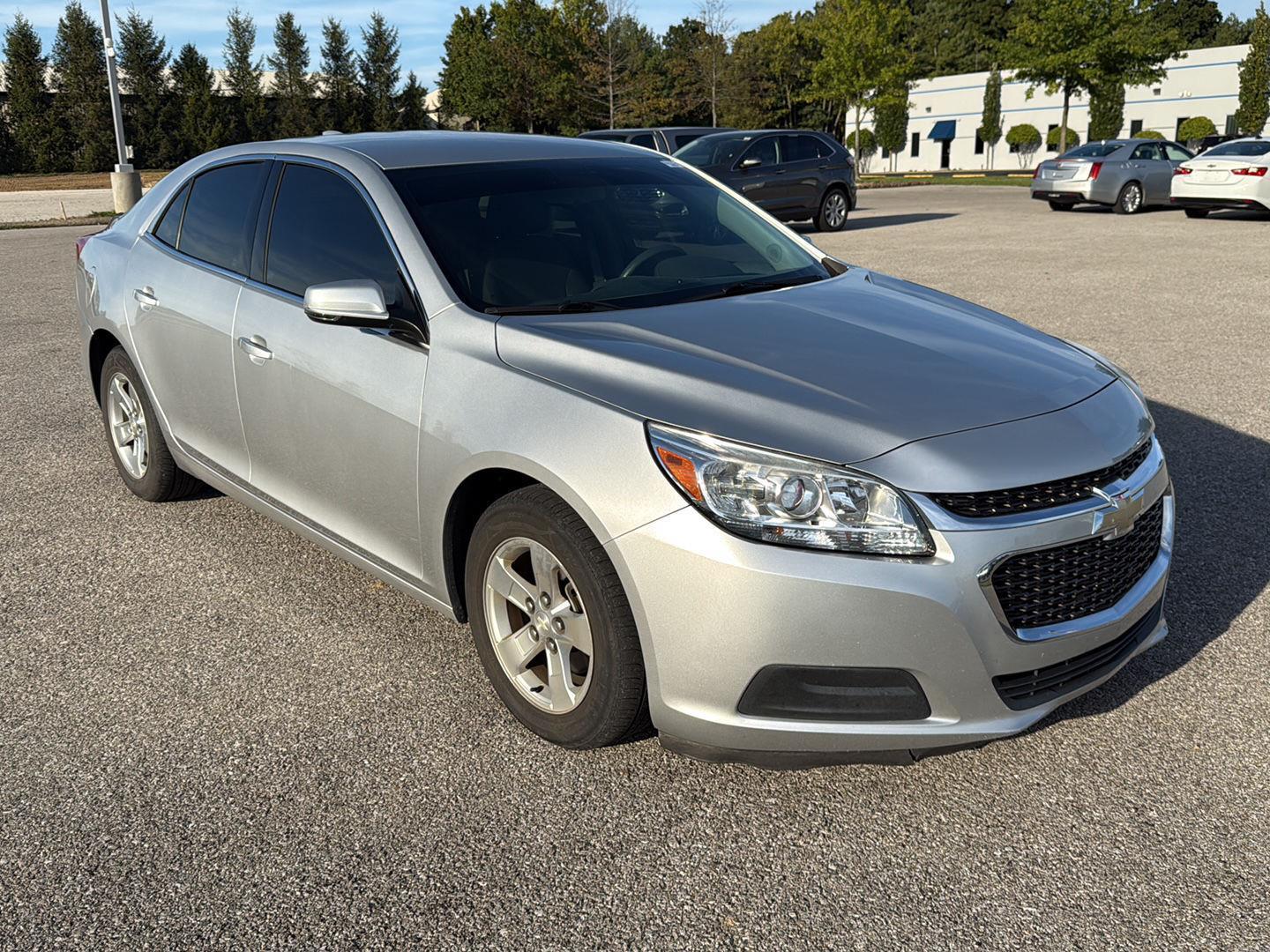 2016 Chevrolet Malibu Limited 1LT photo 3