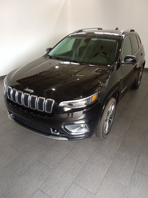 2019 Jeep Cherokee Overland photo 2