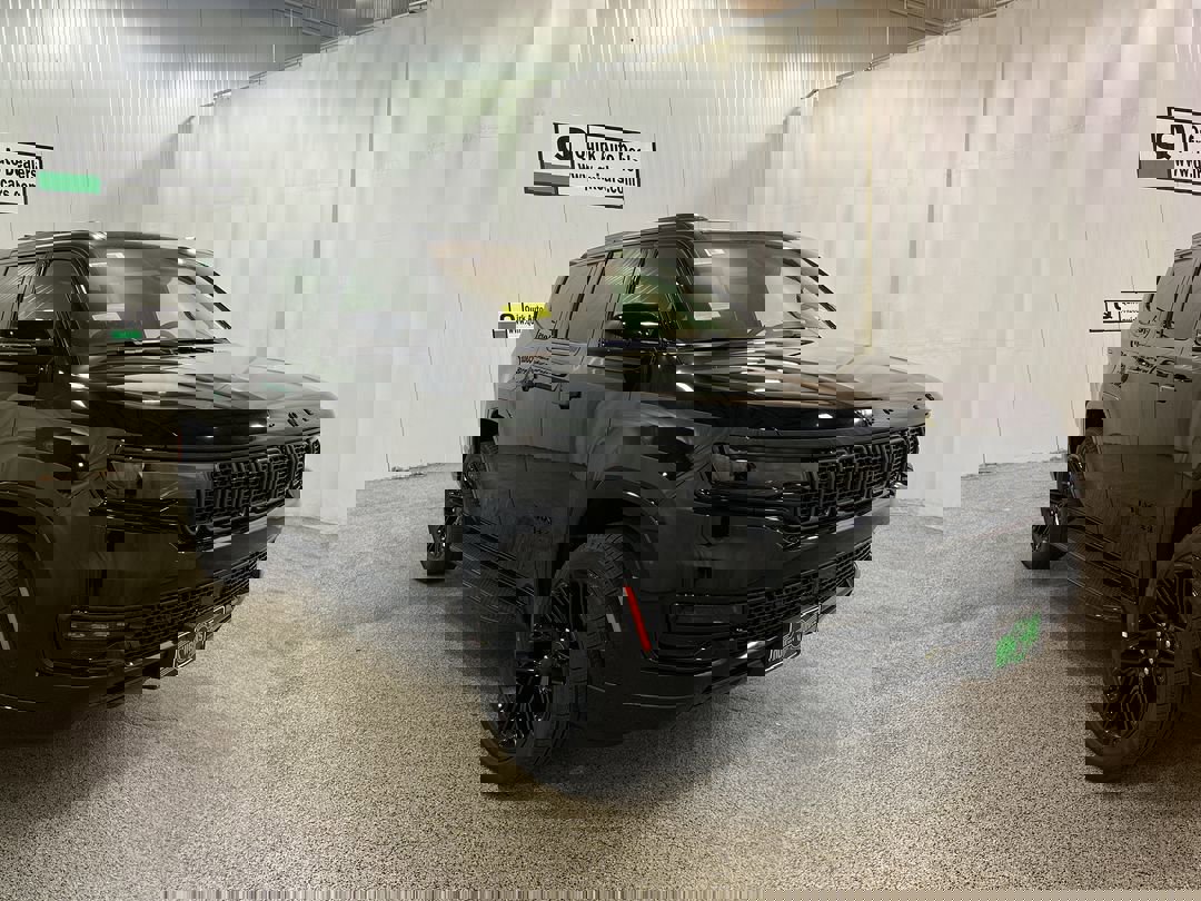 2025 Jeep Wagoneer Series II's photo