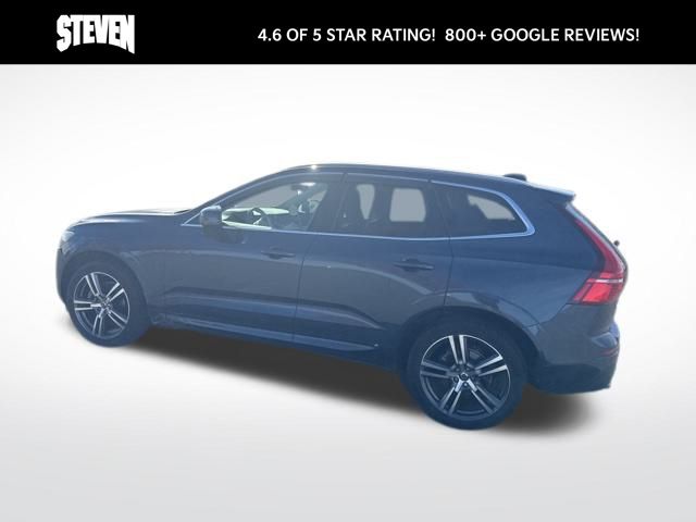 2020 Volvo XC60 T5 Momentum photo 4