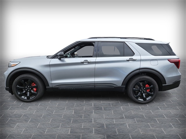 2024 Ford Explorer ST photo 4