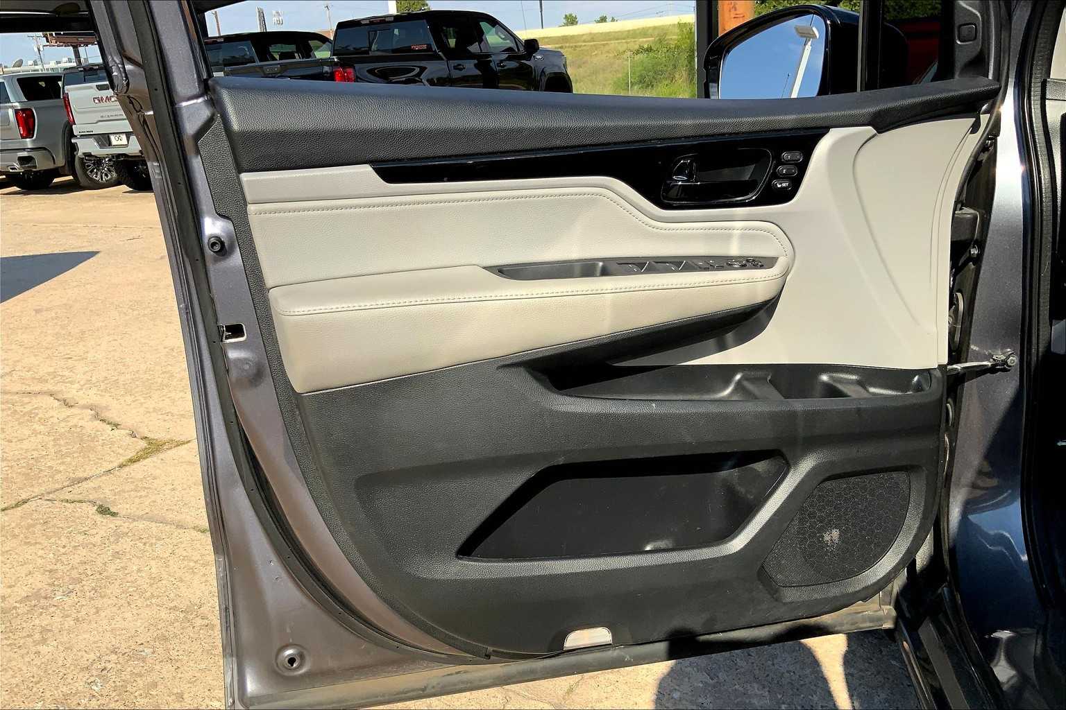 2018 Honda Odyssey Elite photo 19