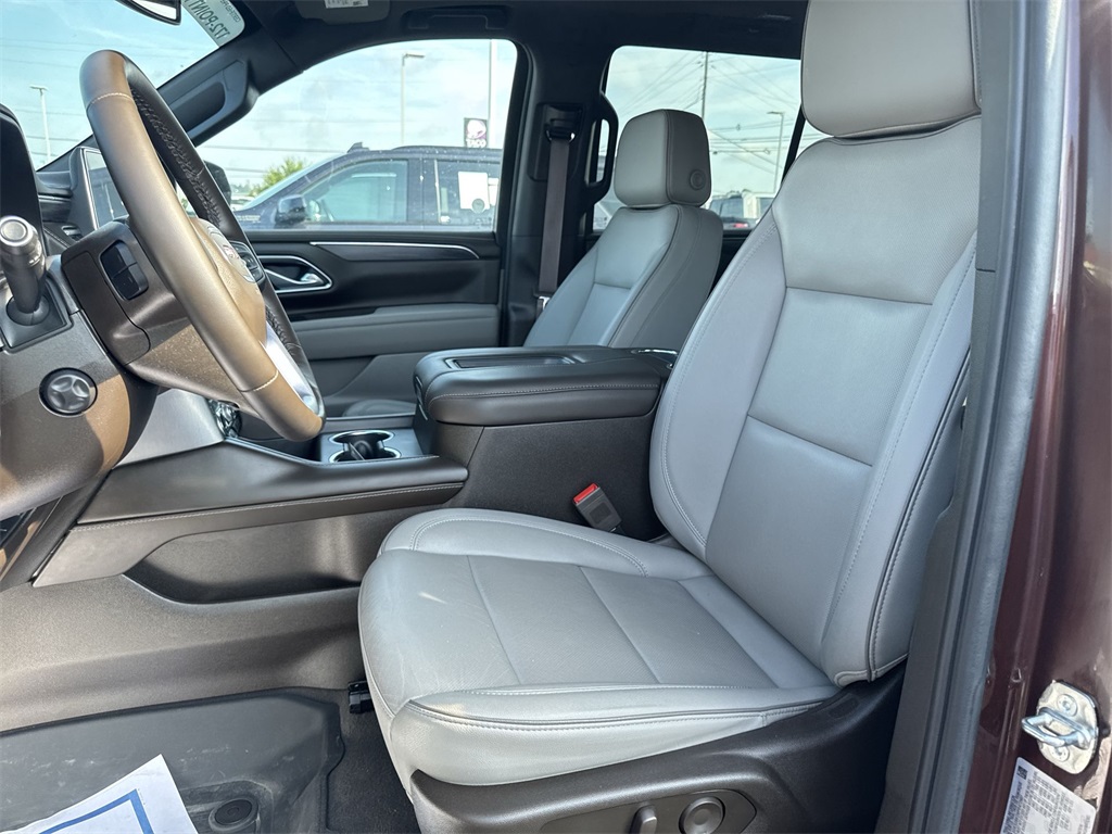 2023 Gmc Yukon SLT photo 17