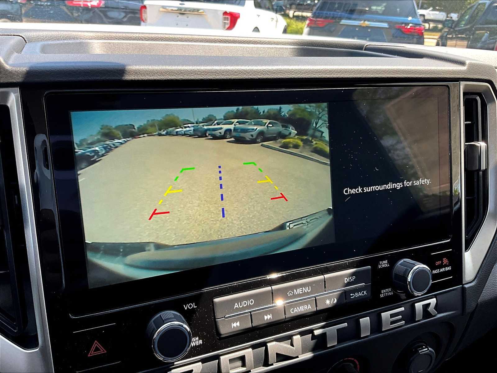 2025 Nissan Frontier SV photo 19