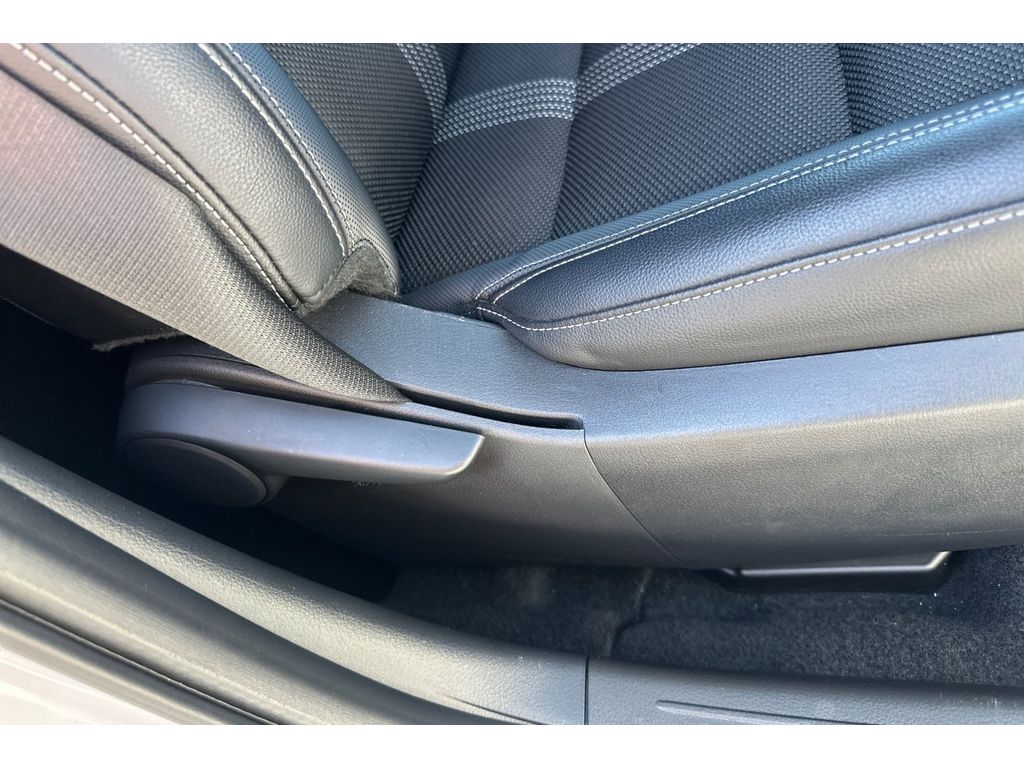 2023 Mazda CX-50 2.5 Select photo 21