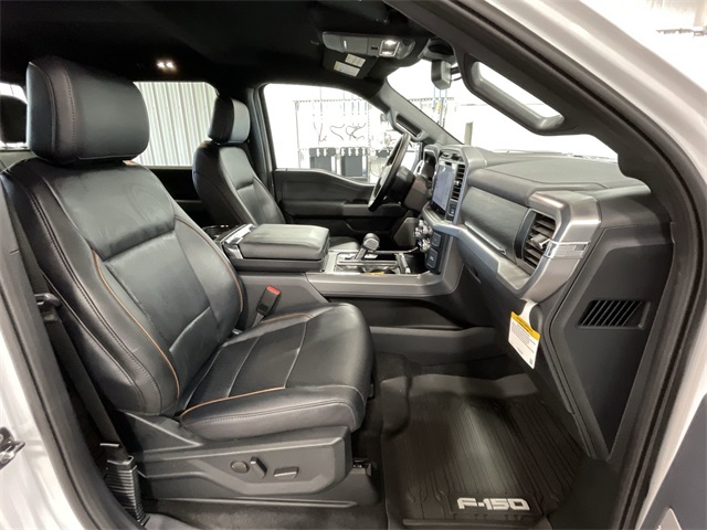 2025 Ford F-150 Lariat photo 27