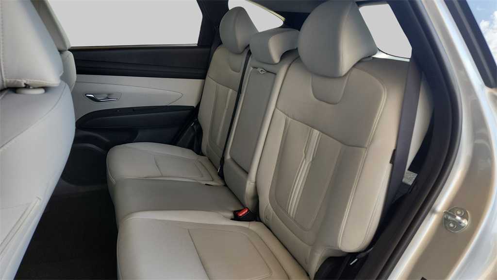 2025 Hyundai Tucson SEL photo 30