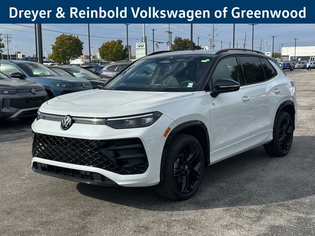 2026 Volkswagen Tiguan SE R-Line Black photo 3