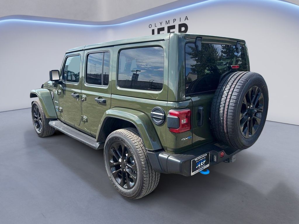 2022 Jeep Wrangler Unlimited Sahara 4xe photo 3