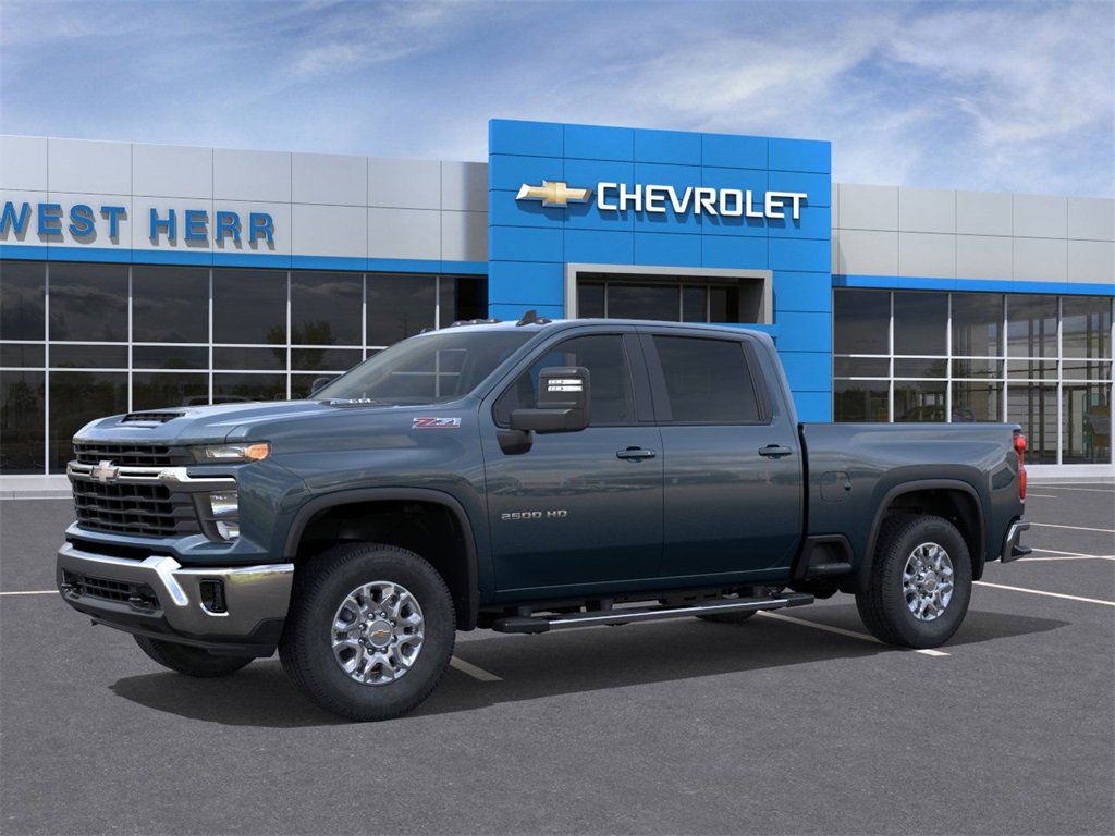 2026 Chevrolet Silverado 2500HD LT photo 2