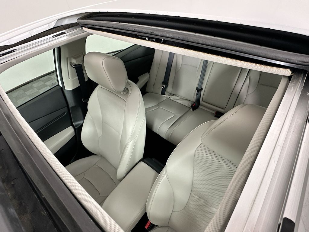 2025 Honda Accord Hybrid EX-L photo 18