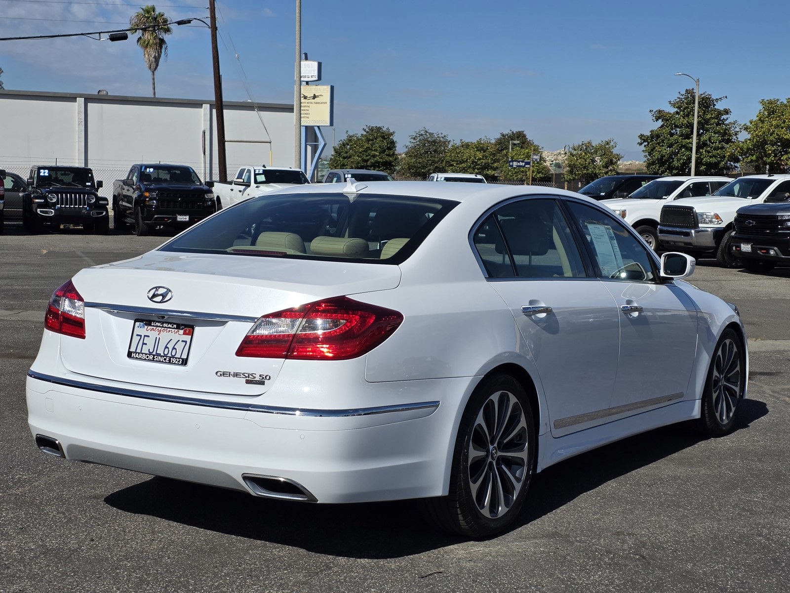 2013 Hyundai Genesis 5.0 R-Spec photo 7