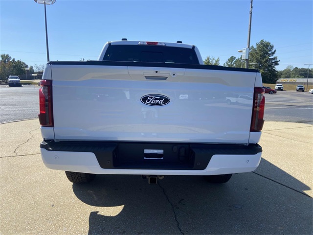 2025 Ford F-150 XLT photo 3