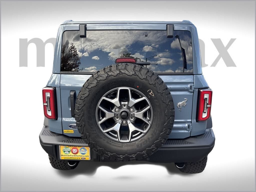 2025 Ford Bronco Badlands photo 4