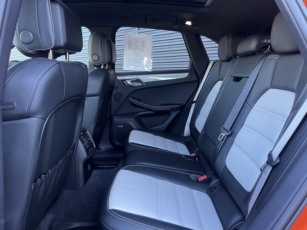 2024 Porsche Macan GTS photo 26