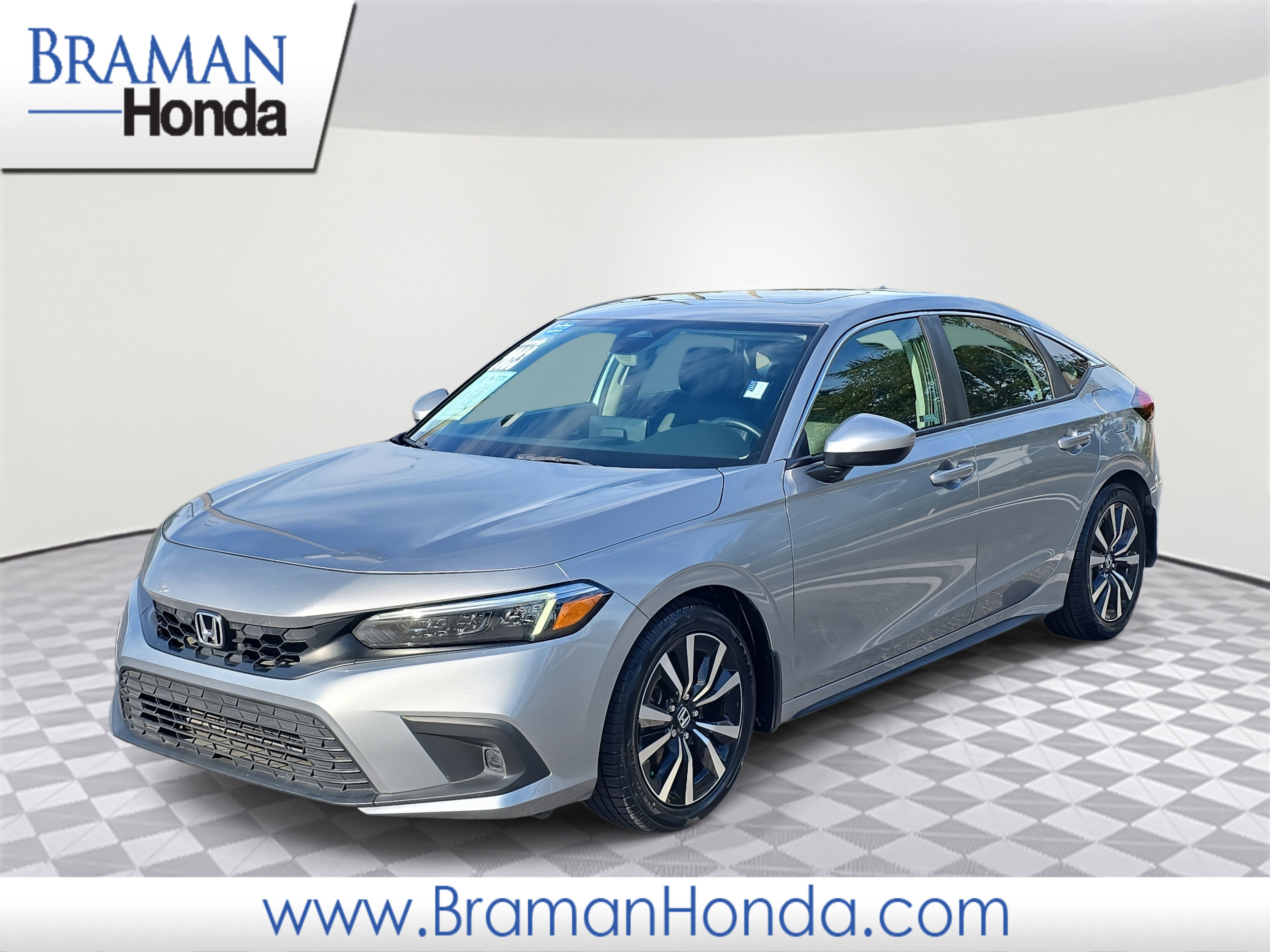 2023 Honda Civic Hatchback EX-L's photo