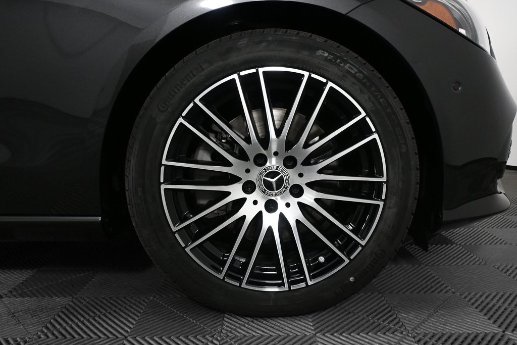 2025 Mercedes Benz C 300 photo 32