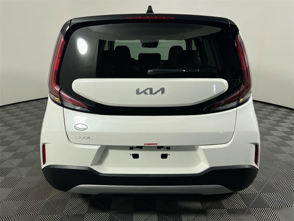 2025 Kia Soul LX S photo 4